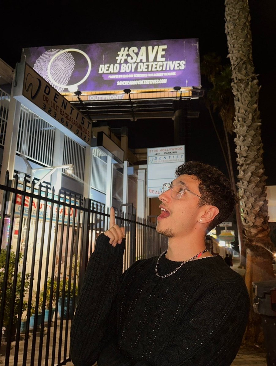 LETS GO! 
BRING THEM BACK!

Best show I know, has my heart completely - months after seeing it.

Let these boys work! They make the world a better place!

#DeadBoyDetectives 
#SaveDeadBoyDetectives #MontyJesus