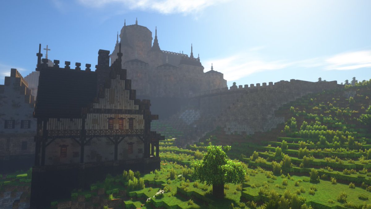 justinia_mc's tweet image. 大橋の町の宿屋
町の建物の1軒目は非常に重要
なぜなら、その町で主に使う建材、全体的なデザイン、色合い、サイズ感などのプロトタイプになるからです
だから1軒目は妥協せず、気に入らなかったら潰すくらいの気持ちが大切
潰したくないけど…笑
#Minecraft
#MiniaTuria