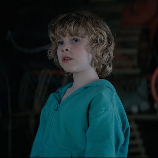 westsidesorry's tweet image. HE'S JUST A BABY CORIOLANUS SNOW WHEN I CATCH YOU