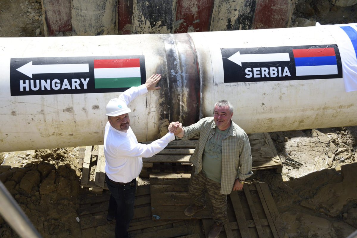 RESTinvestigate's tweet image. 🇭🇺🇷🇸 Hungary &amp;amp; Serbia launch new oil pipeline to bypass EU sanctions.
Sovereign energy, not Brussels dependency.

#HungaryFirst #SerbiaFirst #EnergySovereignty #NoToEUControl
Follow @RESTinvestigate on Telegram | 𝕏