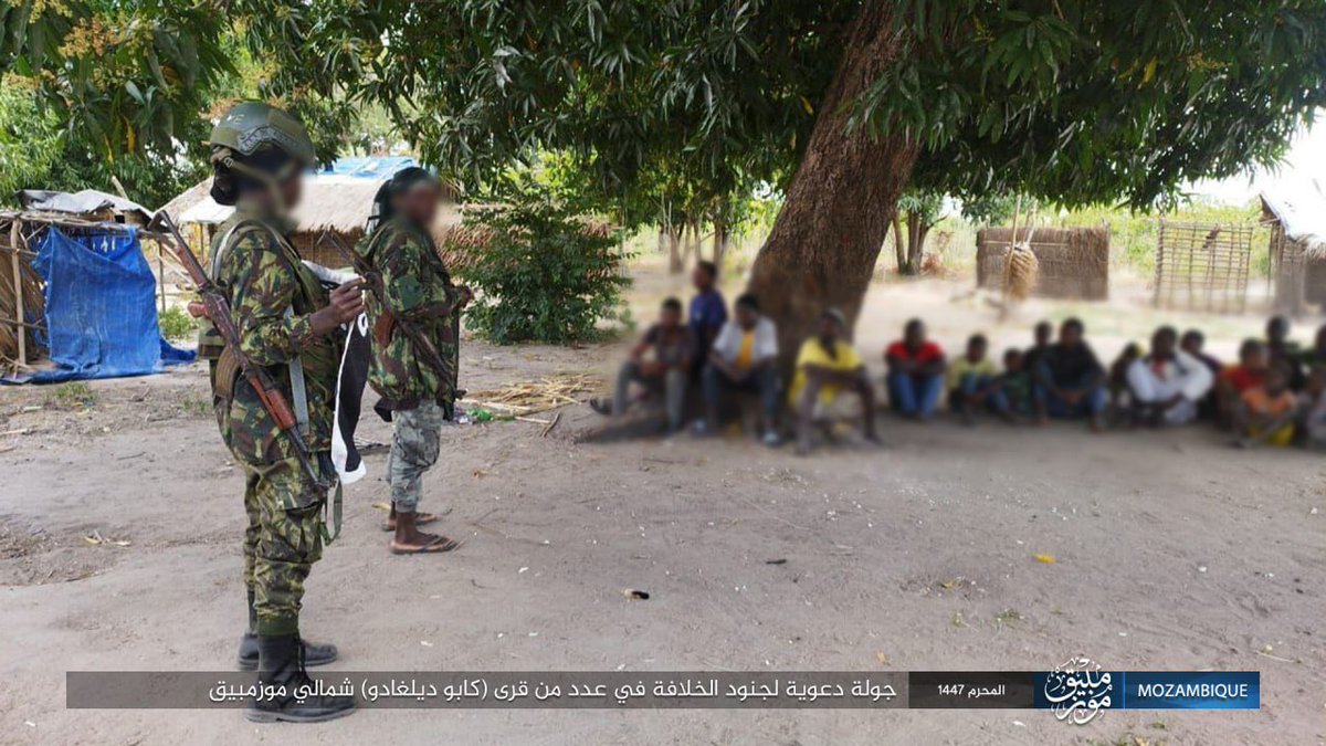 WerbCharlie's tweet image. 馃嚥馃嚳|#Mozambique: The Islamic State has published images of its fighters preaching to civilians in Cabo Delgado. The group released a similar set not long ago, showcasing IS-M鈥檚 ongoing efforts to gain local support and bolster its ranks.