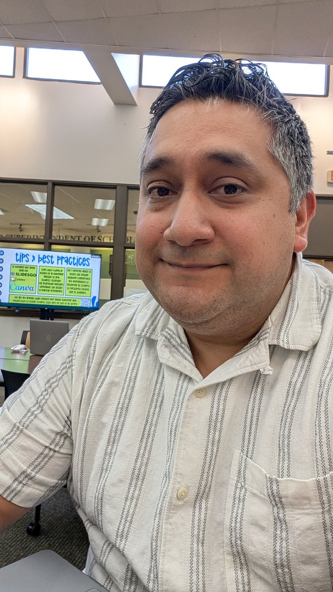 Sharpening my <a href="/PearDeck/">Pear Deck Learning</a> skills! Great workshop, thank you <a href="/MsGracia15/">Cassandra Gracia 🍎👩🏻‍💻</a> ! #LJTECHi3 <a href="/LaJoyaISDEdTech/">La Joya ISD EdTech</a> <a href="/CGarza0930/">ᑕᒪEᗰ Gᗩᖇᘔᗩ 💻</a>