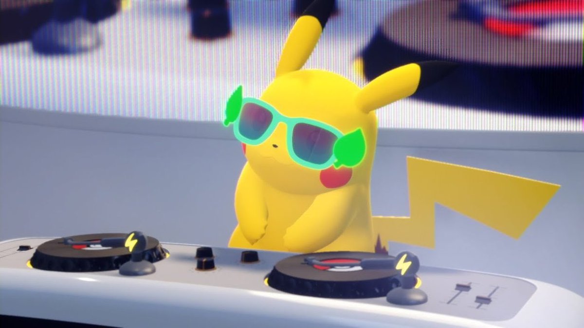 PIKCAL1's tweet image. Lo mejor del pokemon presents han sido este pikachu y los tremendos temazos que se ha marcado