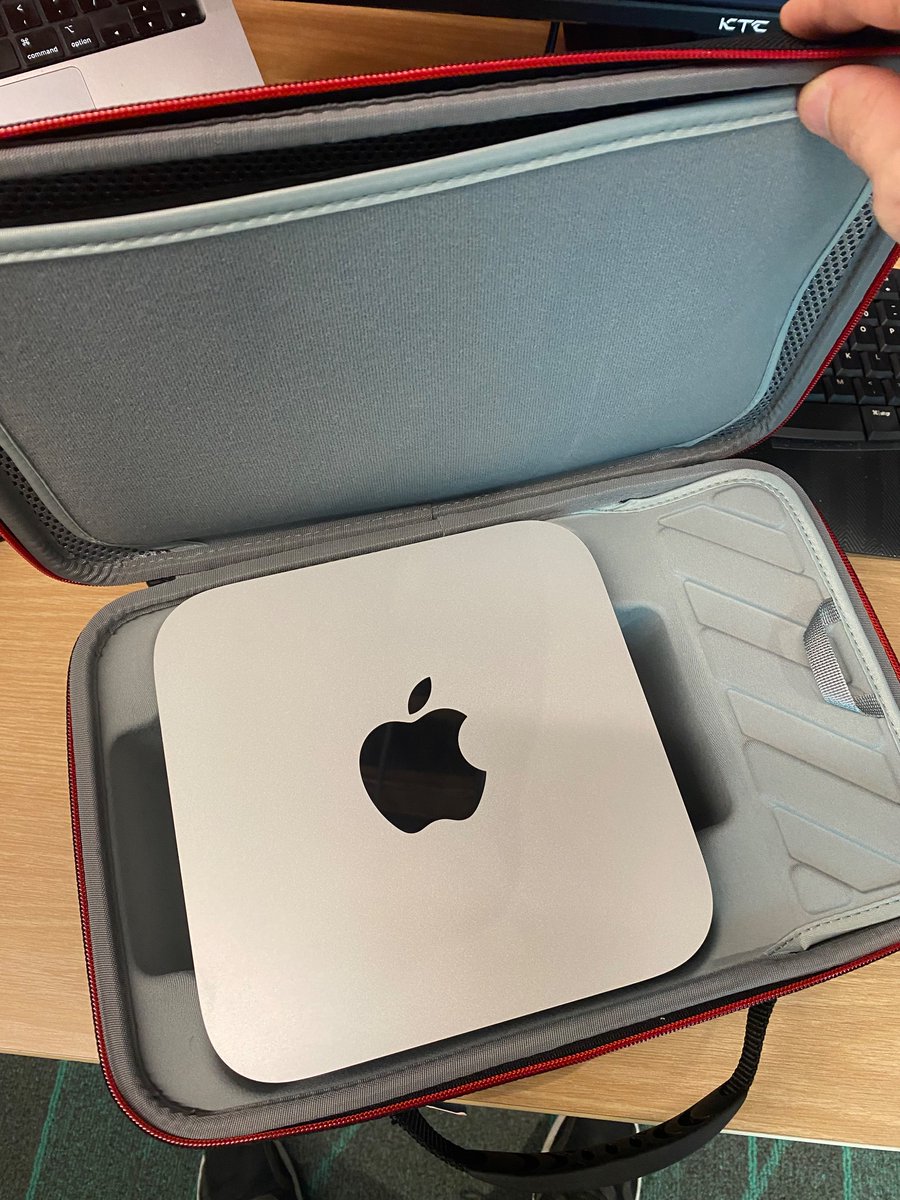ThatArrowsmith's tweet image. Arrived at the Gauntlet office today to find someone left a Mac Mini on my desk. No-one has yet claimed it.
Texas law says it’s mine now, right?