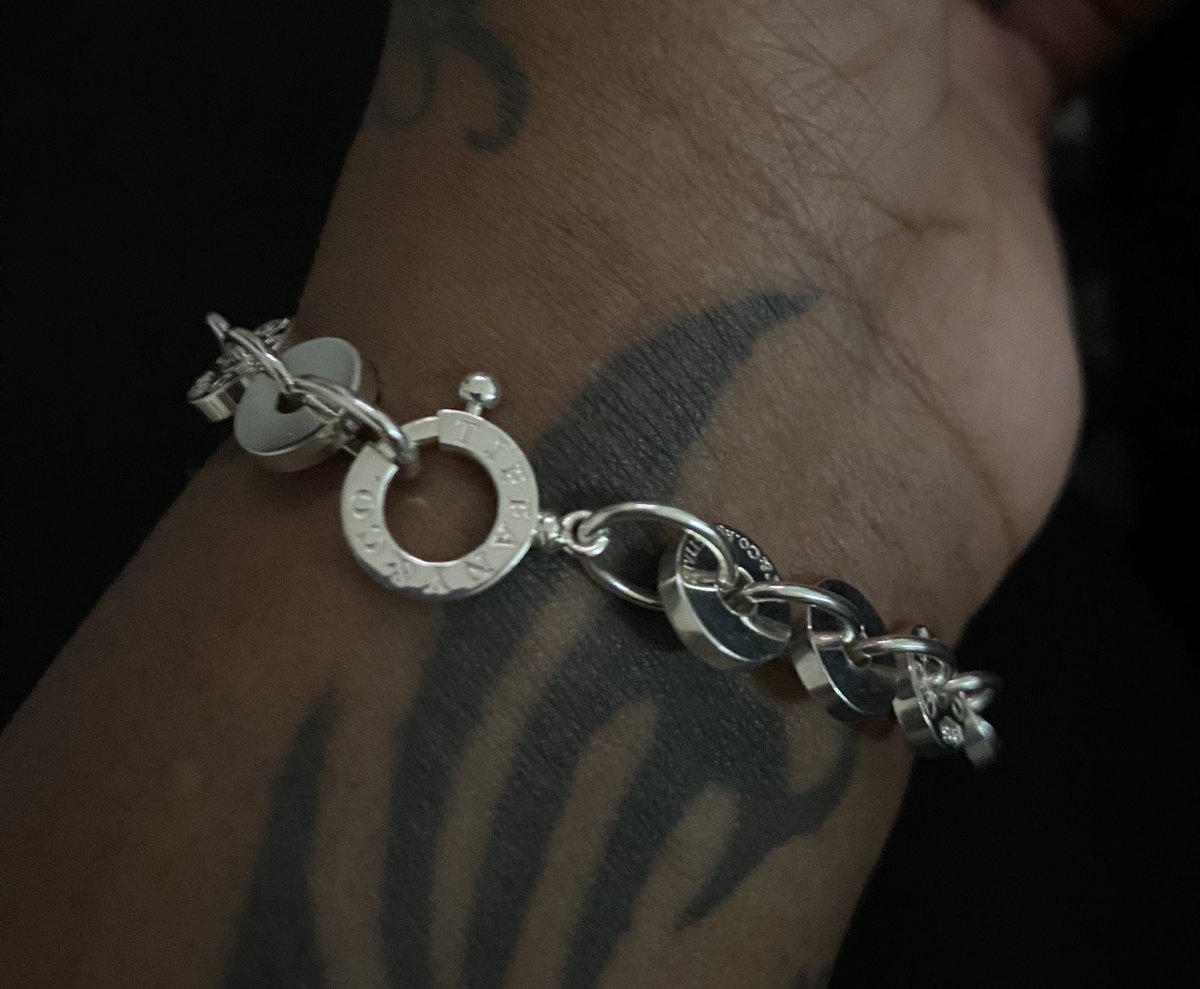favoritel8dy's tweet image. Wearing a bracelet my grandma gave to me & recently decided to do some research… like oh!