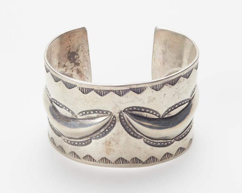 mia_afamart's tweet image. Bracelet collections.artsmia.org/art/26634/