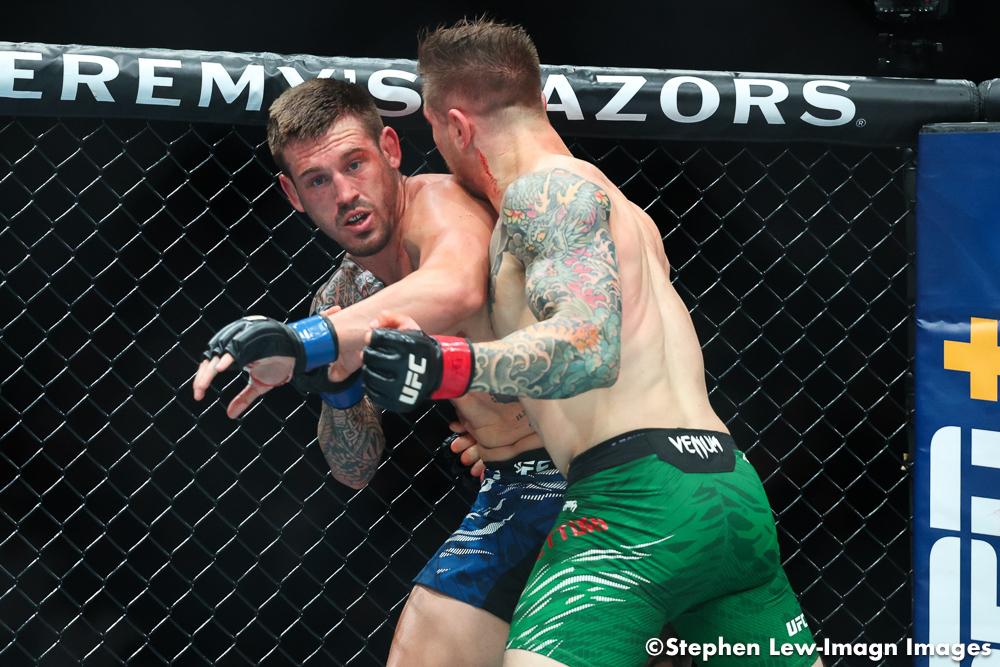 JohnMorgan_MMA's tweet image. Movement at middleweight following #UFC318.
Paulo Costa (@BorrachinhaMMA) moves up two spots to No. 11, while Roman Kopylov falls one to No. 15.
Meanwhile, @BrendanAllenMMA moves up one spot and no sits at No. 10, while Marvin Vettori falls to No. 11 in a tie with Costa.