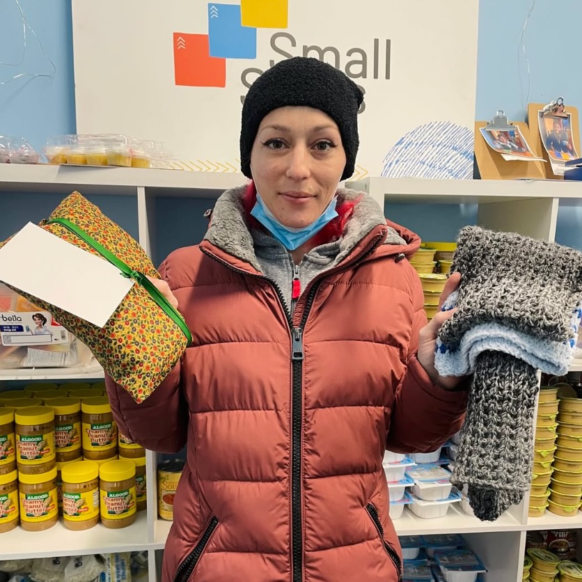 Days for Girls (@daysforgirls) on Twitter photo When a mom living in a women’s shelter got a job in healthcare, <a href="/SmallSums/">Small Sums</a> - a local nonprofit in Minnesota - set her up with scrubs, shoes, socks, and a DfG washable pad Kit.
Her story reminds us of how period products can help women feel confident and ready to thrive at work. When a mom living in a women’s shelter got a job in healthcare, <a href="/SmallSums/">Small Sums</a> - a local nonprofit in Minnesota - set her up with scrubs, shoes, socks, and a DfG washable pad Kit.
Her story reminds us of how period products can help women feel confident and ready to thrive at work.