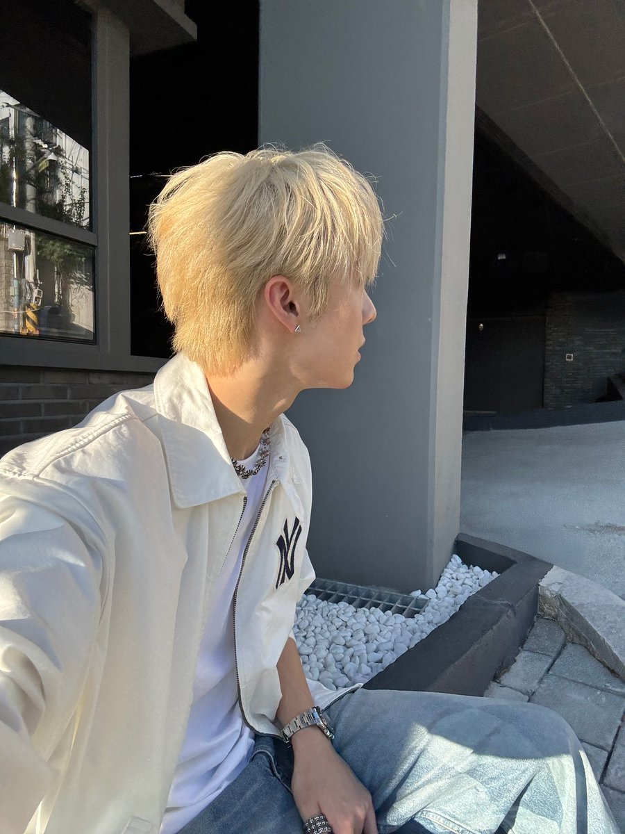globalwoochan's tweet photo. +

[ADMIN] sorry ! i didn't notice that i forgot to include this one 😅 https://t.co/EqSFzzVuCx