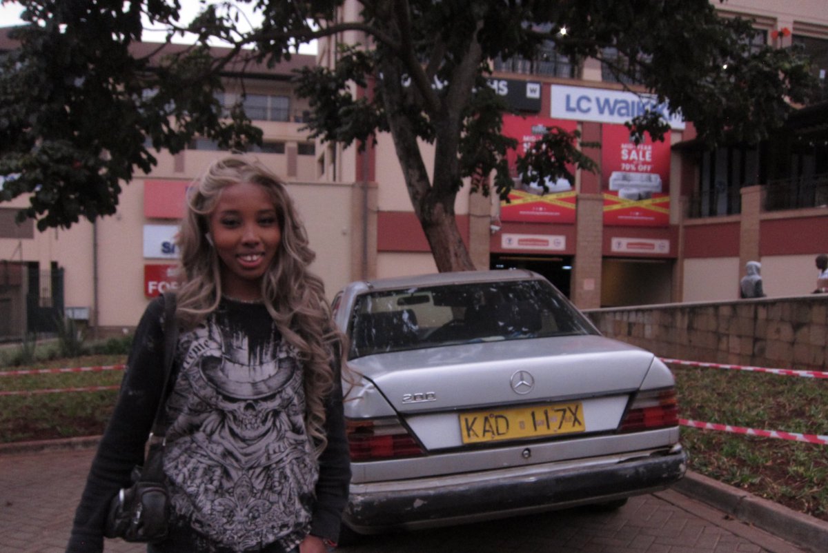 xamdl4's tweet image. 5pm in Kenya