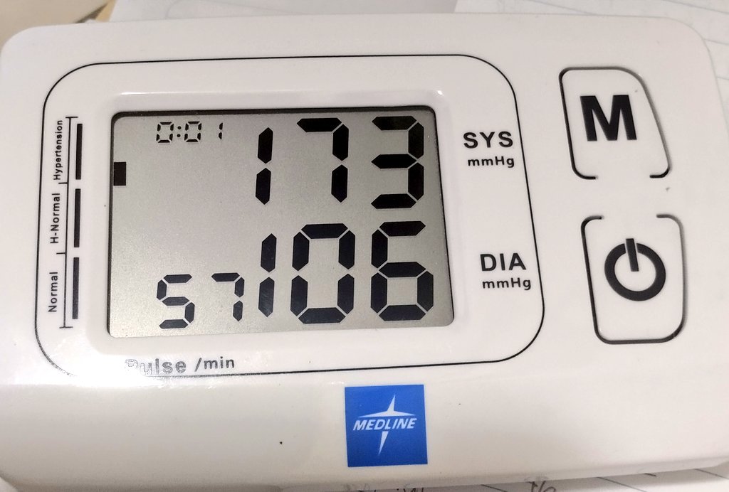 Leon_FC's tweet image. Llevo días preocupado con éste medicamento indio, porque me parece que no surte efecto.

Soy poco de contar #personaldetails pero esta vez quise decirles.