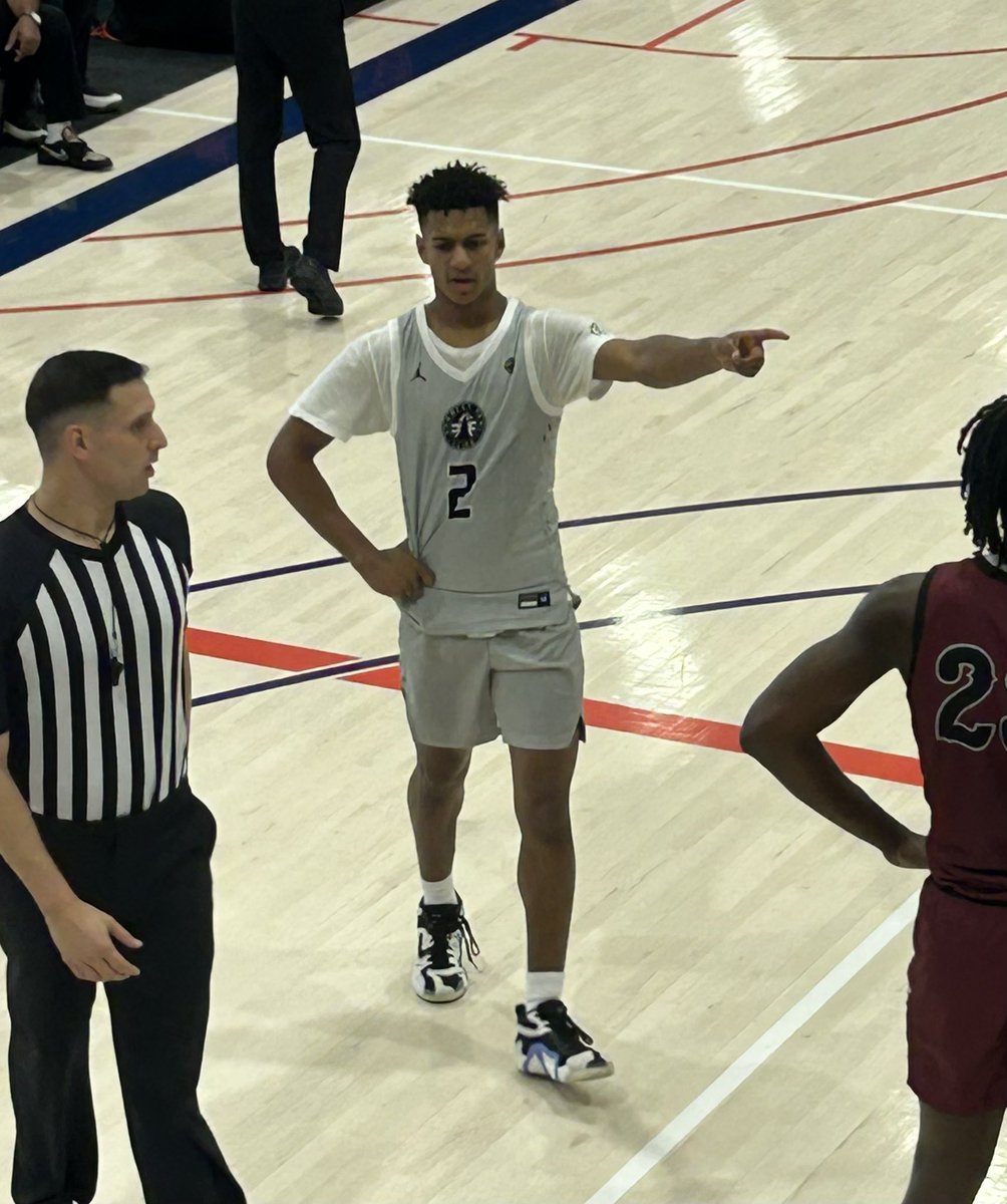 PolacheckKSR's tweet image. NEW: 2026 guard Trey Pearson has heard from Kentucky assistant coach Alvin Brooks III since Peach Jam ended, he tells KSR+.
"I would love to be in that blue jersey. He really liked me down there at Peach Jam and was shocked by the offers I have."
FREE: on3.com/teams/kentucky…