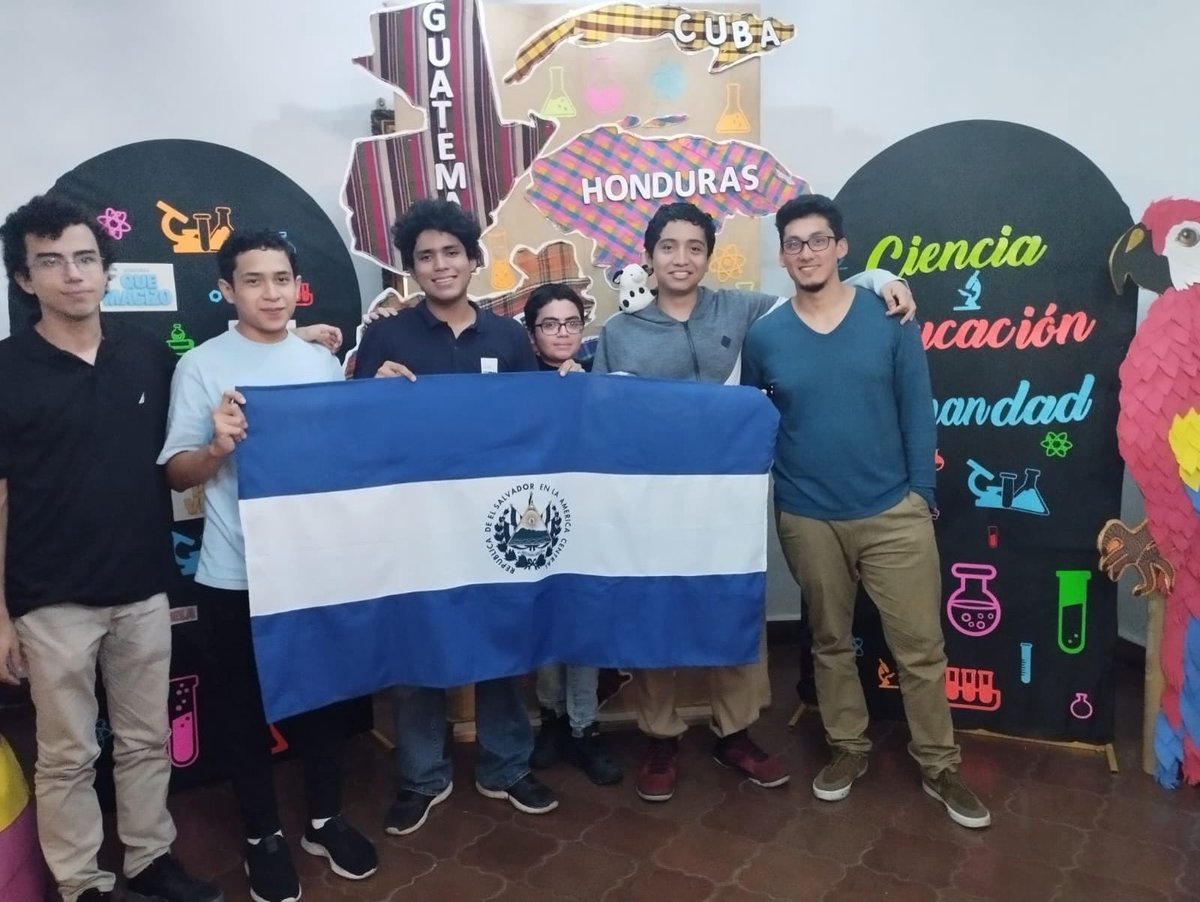 PJOVENESTALENTO's tweet image. 🧪🇸🇻 ¡El Salvador ya está presente en la Olimpiada Centroamericana de Química! 🔬
Nuestra delegación se encuentra en Honduras, lista para representar al país con pasión, conocimiento y entrega en esta nueva edición de la Olimpiada.
¡Adelante, equipo! ¡Estamos con ustedes! 💙🇸🇻