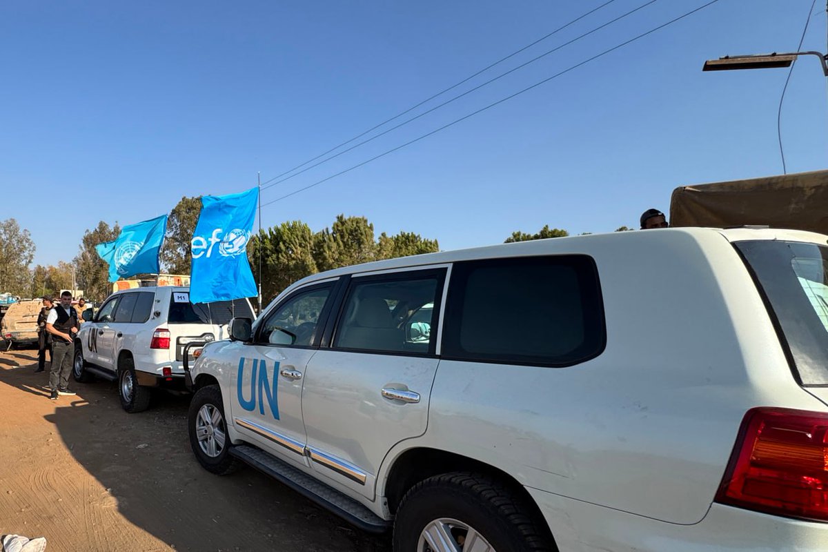 QUSAY_NOOR_'s tweet image. A #UnitedNations delegation and buses designated for evacuating the families being held are preparing to enter #Suwayda, in preparation for their transfer to #Daraa