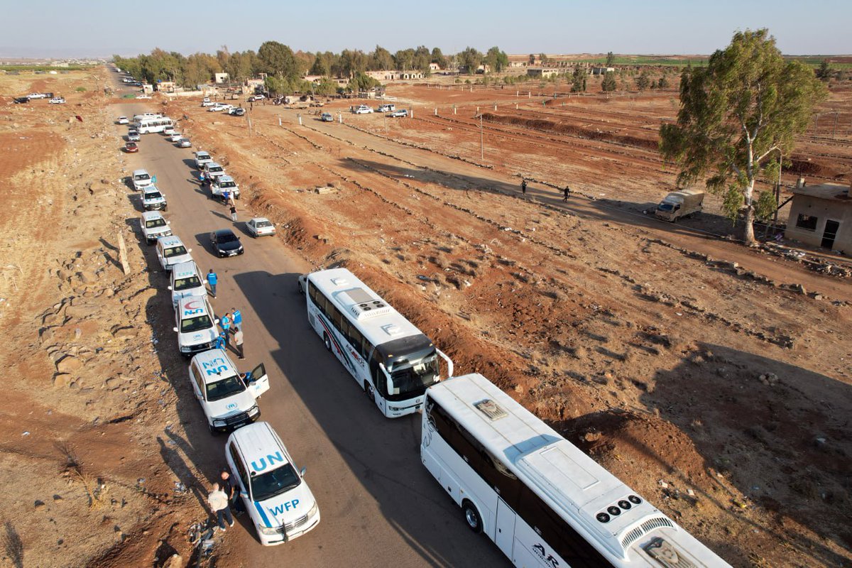 QUSAY_NOOR_'s tweet image. A #UnitedNations delegation and buses designated for evacuating the families being held are preparing to enter #Suwayda, in preparation for their transfer to #Daraa