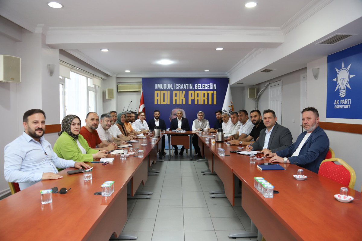 İlçe Başkanımız <a href="/togaycobann/">TOGAY ÇOBAN</a> başkanlığında, yürütme kurulu toplantımızı, gerçekleştirdik.

📍AK Parti Esenyurt İlçe Başkanlığı 

<a href="/abdullahozdemir/">Abdullah Özdemir</a> 
<a href="/erdicapar/">Erdi Çapar 🇹🇷</a> 
<a href="/akpartiistanbul/">AK Parti İstanbul</a>