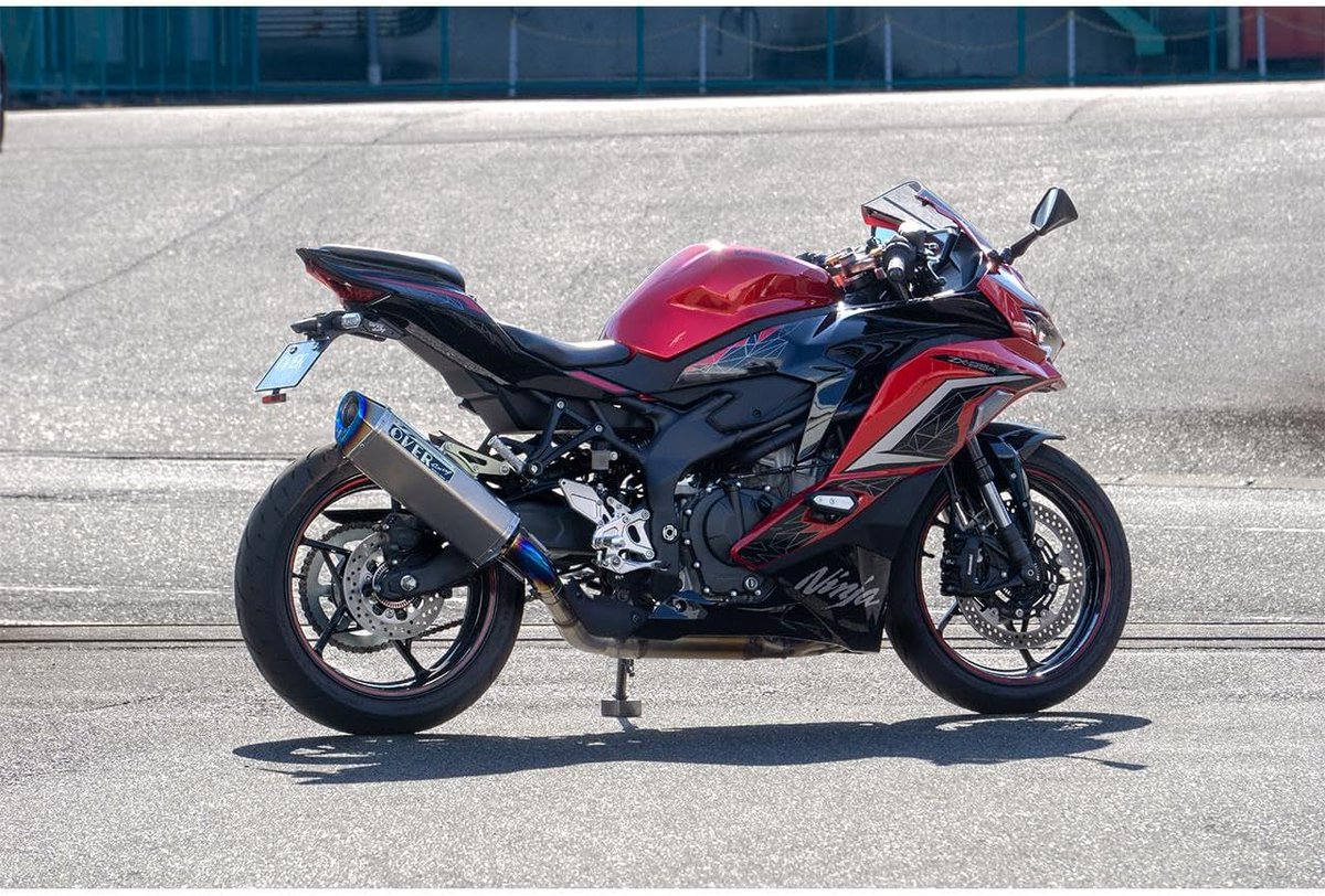 motospo_'s tweet image. 【オーヴァーレーシング(Overracing) スリップオンマフラー TT-Formula RS S/O ZX-25R/SE/ZX-4R/RR 17-861-11 #ad】
スリップオンタイプながらも、徹底した創り込みによって重厚感のあるサウンドとトルクフルな加速をもたらします!
amzn.to/4kL8Huq