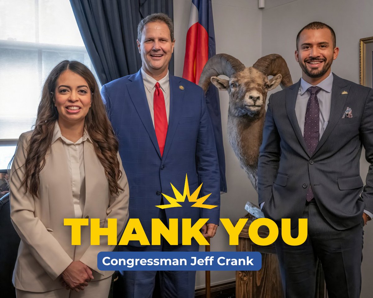 LIBREinitiative's tweet image. Thank you, @RepJeffCrank, for meeting with LIBRE! We look forward to partnering with you to deliver prosperity for the Latino community. #LIBRECapCon2025