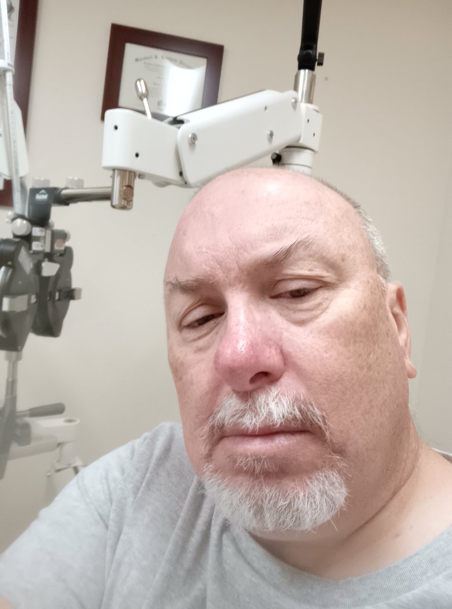 Lutra_Gaming's tweet image. At the eye Dr getting my exam in over four years I look excited