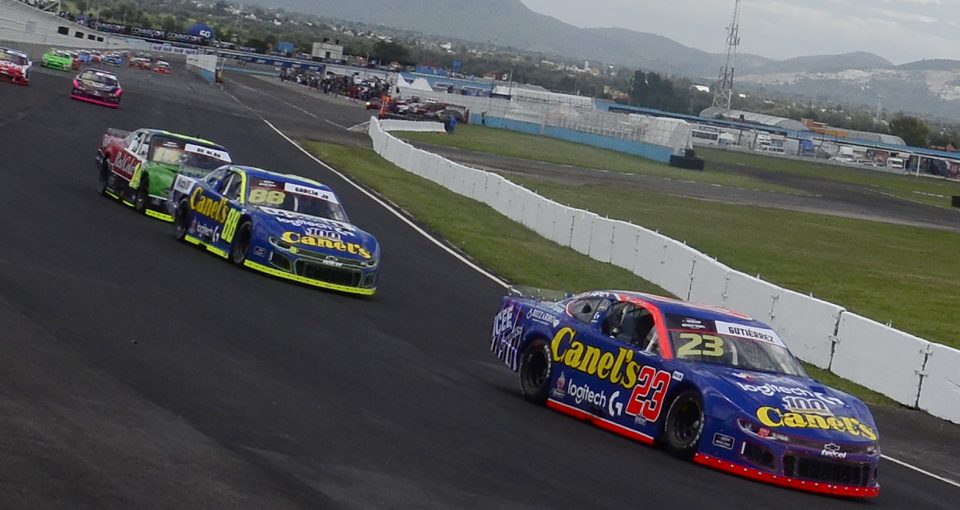 NASCARMex's tweet image. Max Gutiérrez culmina 5° y Rubén García Jr. 10° en NASCAR México Series Puebla.
Nota📰 rb.gy/90boo0
#NASCAR #NASCARMéxico #NASCARMex #NASCARMx #NASCARPue #Puebla75 #Telcel #NubiaNeo3 #Infinitum #Commscope #Mobi