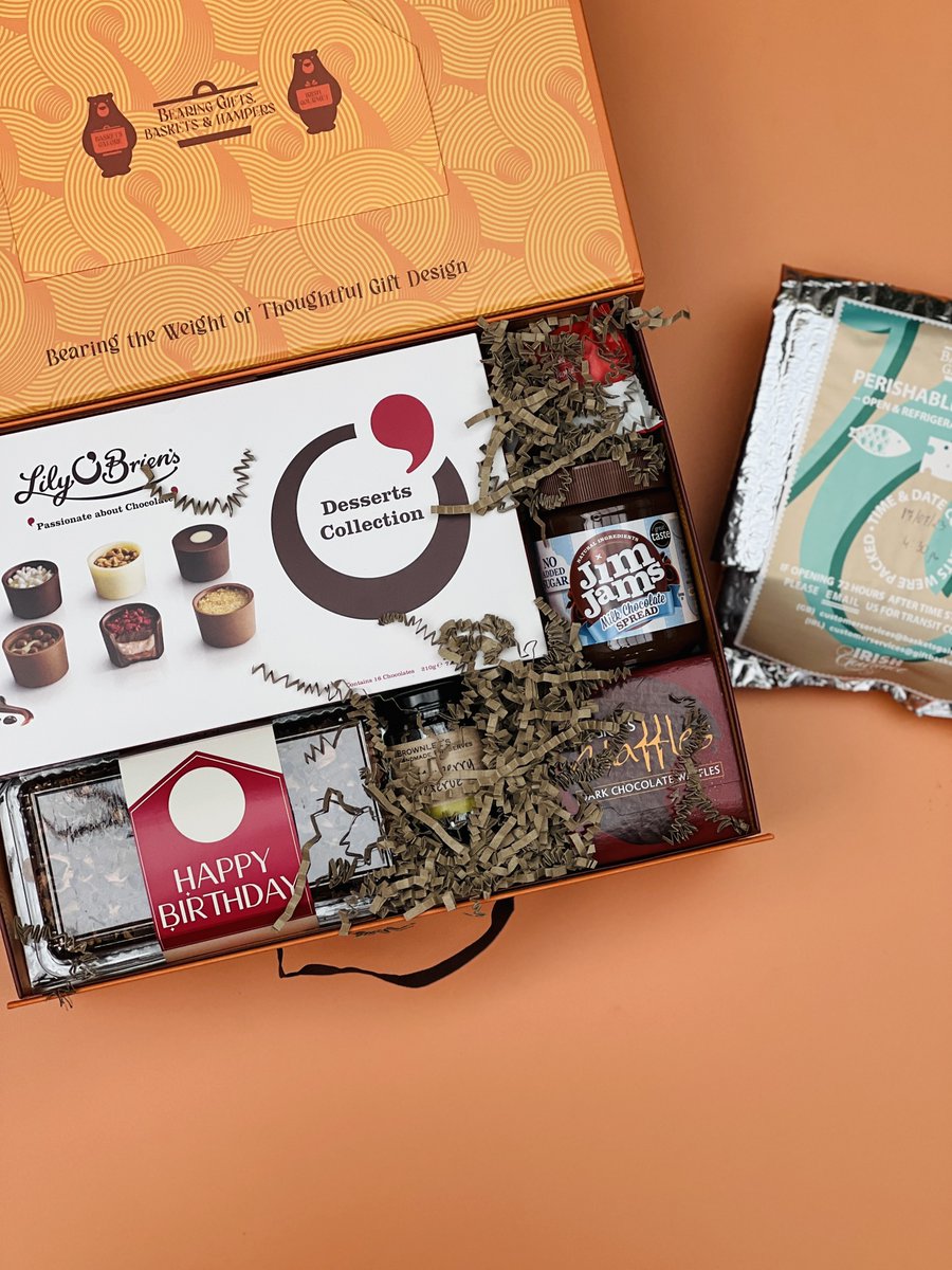 BasketsGalore's tweet image. Today's Gift Basket Of The Day is the ''Great Taste Award Chrome Hamper" 馃巶
ow.ly/Bxm350WqssO
Follow & RT to enter #prize draw to #win a Gift Basket.
More info via our blog.
#dailydispatch #gifts #competition #giftbasketsrule #birthdaygift #birthdaygifthamper