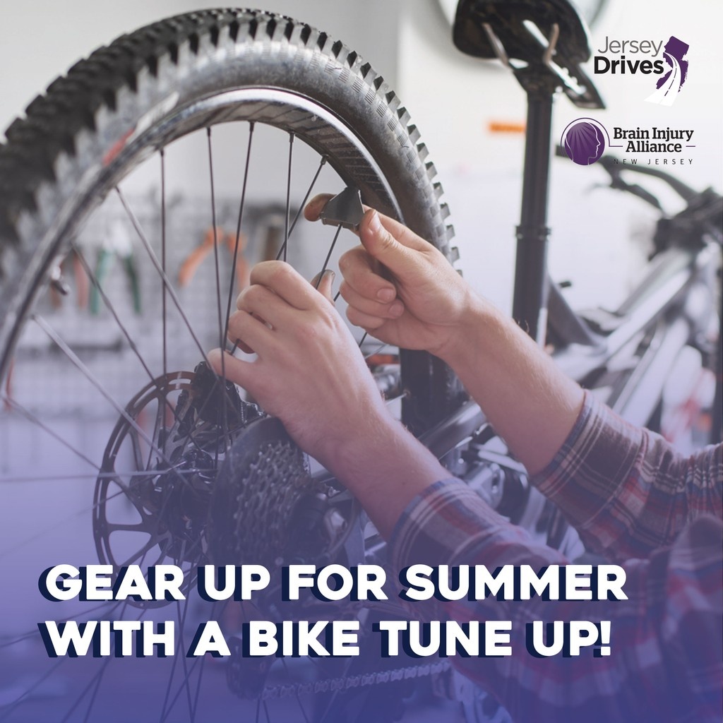 NJTPA's tweet image. Summertime is a great time of year to ride your bike. 🚴☀️ When’s the last time you had a tune up? Check your brakes, tires and gears before you hit the road! #BikeTuneUp #RideReady