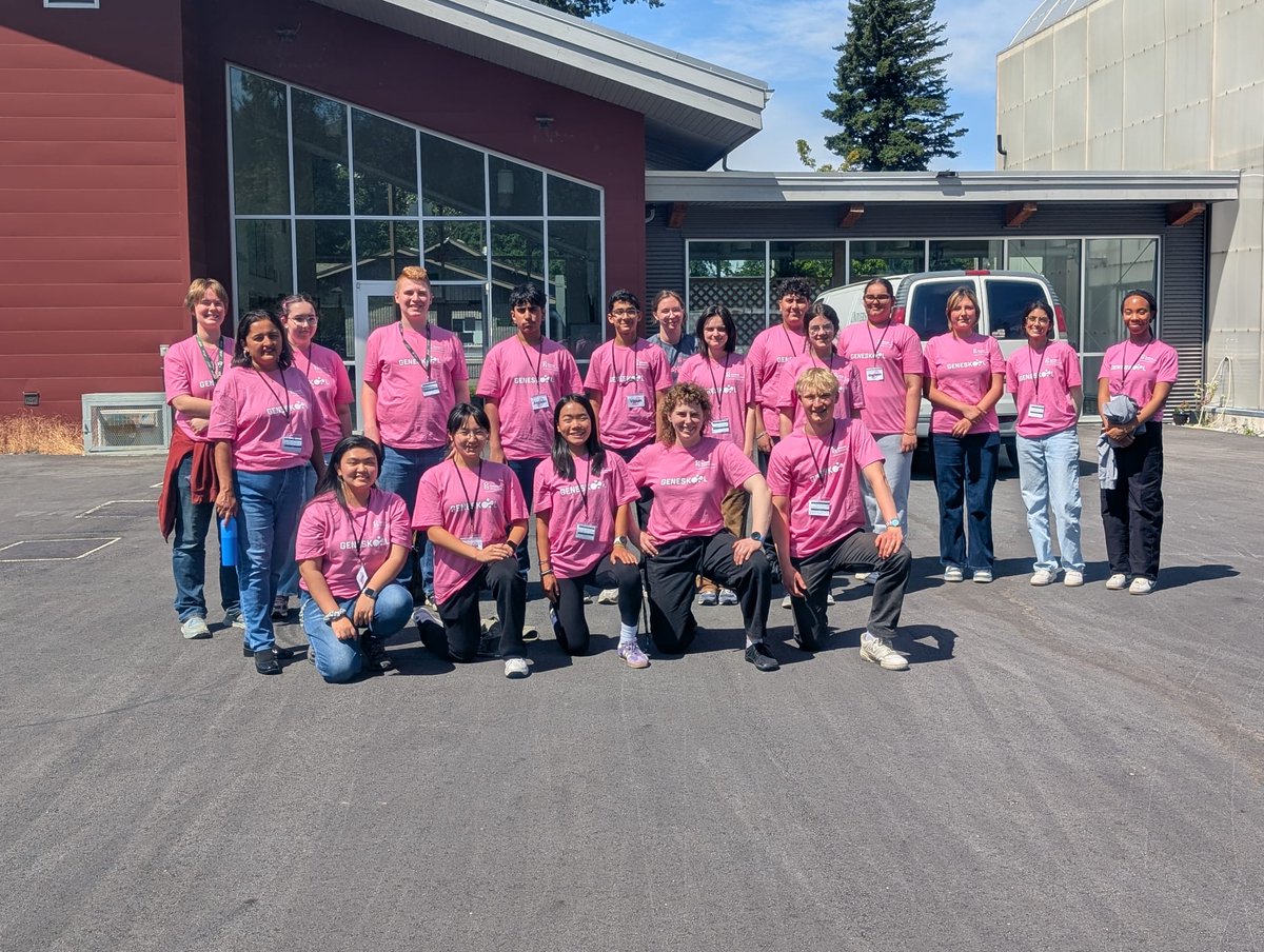GenomeBC's tweet image. 🧪☀️ Science met summer at @goUFV
Students stepped into labs, asked big questions and explored the incredible world of biology, genetics + beyond. Tthe week was all about inspiring the next generation of thinkers, doers, and innovators.

@geneskool #SummerScience #SceinceProgram
