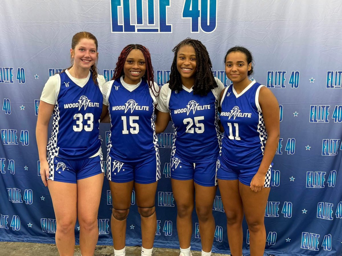 The 1st girls team that Wood Elite started with. They were 5th graders. 2 of the girls have been here from the VERY START of the program. 

Another year, another group moving on. 7 of these girls will cont. their careers at the next level. 3 of them will return

2026 class OUT✌🏽