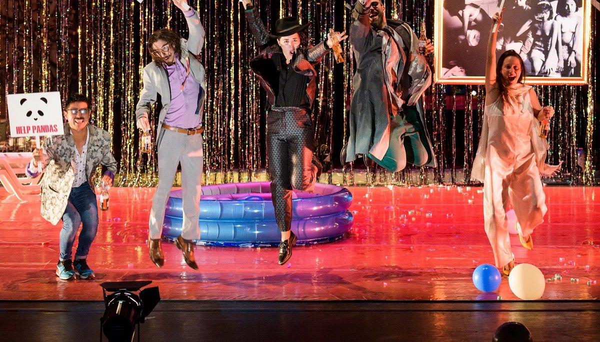 MEMBERS ARE FRIENDS...WITH BENEFITS

Starting at $75, get discounts, early access, exclusive invites—and back boundary-pushing art.

nyuskirball.org/support/become…

📸 Michael A. Gálvez