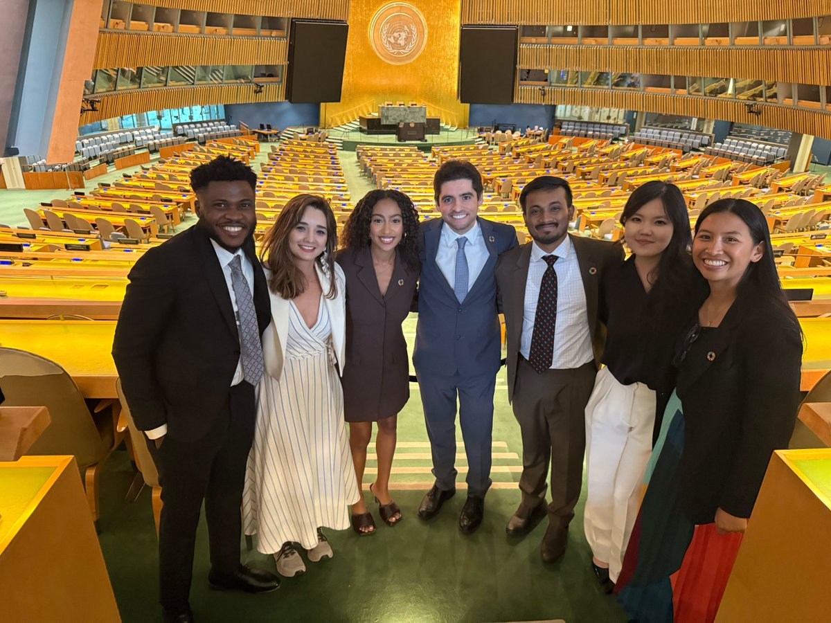 MinervaUni's tweet image. President @mcmageejr and Class of 2023 alumna Bat-Anujin T. spoke at the @UN, joining university leaders and Millennium Fellows. Together, they shared insights on how universities and students can help advance the UN Sustainable Development Goals (#SDGs). @MCNpartners
