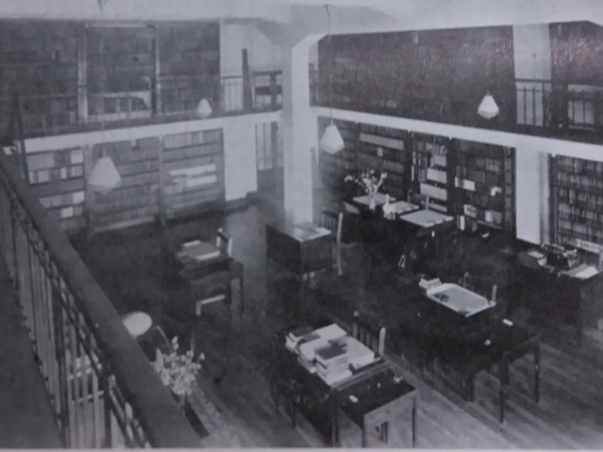 UdecBibliotecas's tweet image. #Noticias. Bibliotecas UdeC inicia planificación de actividades por el centenario de su fundación📚.
La programación incluirá el desarrollo de exposiciones, talleres y jornadas culturales pensadas para toda la comunidad👥.
Más info👉tinyurl.com/2ydwdpmt