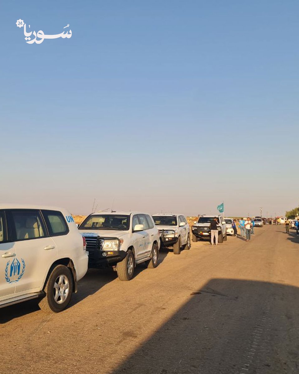 SY_plus's tweet image. مراسل سوريا 24: حافلات إخلاء برفقة سيارات الأمم المتحدة تدخل إلى السويداء لإخراج عائلات من المدينة.