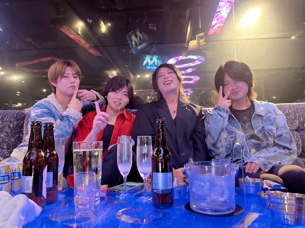 俺のホスト人生の師匠、ソリン・マルコフが引退するので行きました
<a href="/Sorin_Markov_/">一般のスキンヘッド</a>