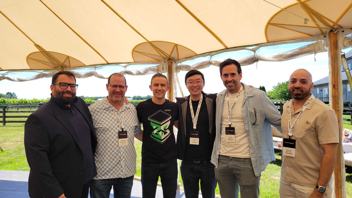 HorizenLabs's tweet image. Today, Horizen Labs CEO @robviglione spoke at @TheTieIO's Out East Summit on The Rise of Privacy Chains panel which explored how zero-knowledge and hybrid architectures are shaping the next era of confidential, compliant blockchain infrastructure.
Joining him were industry…