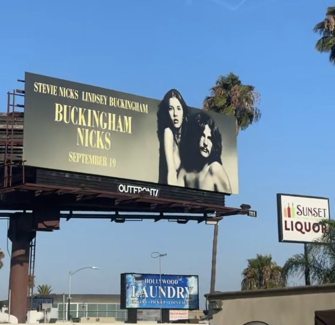 moonduststevie's tweet image. The exact album that was a commercial failure & made polydor drop Stevie & Lindsey from their label is now on a billboard above sunset blvd 52 years later. Never give up. 🥲