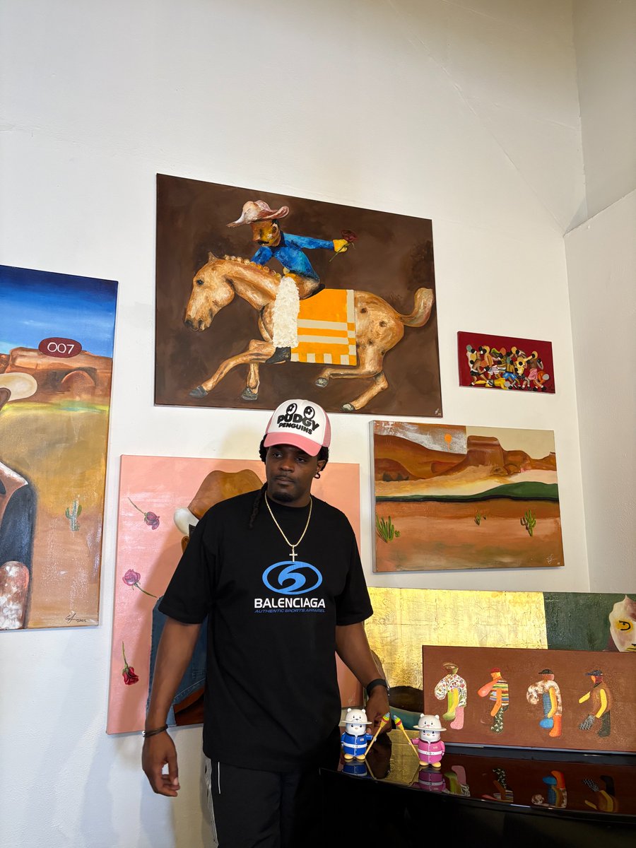 PudgyPartners's tweet photo. Had an awesome time recording the new @OrganizedWealth podcast "BRING SOMETHING TO THE TABLE" with my friend Traffic Lee.  You know I brought some awesome @pudgypenguins partner merch. https://t.co/pTqfhngtUd