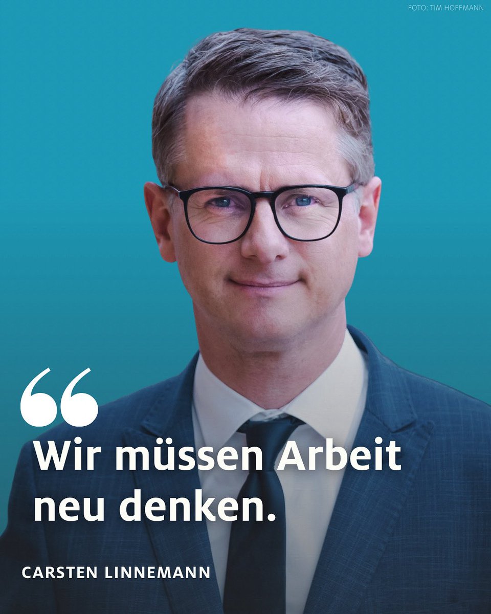 cducsubt's tweet image. Der Politikwechsel für #Wirtschaft und #Arbeitsmarkt hat begonnen💪🏼: Die großen Industrieunternehmen glauben wieder an den Standort 🇩🇪 & wollen investieren.🏭
#Investitionsgipfel
Damit das Geld auch auf dem Arbeitsmarkt ankommt, braucht es hier dringend mutige Reformen.💡
Unser…
