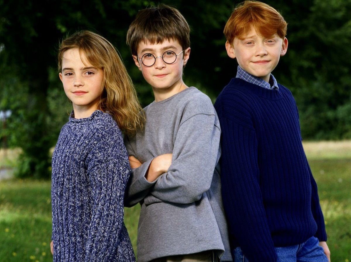 Welcome to new team in new <a href="/HBO/">HBO</a> #HarryPotter  series! 🦉🪄
Farewell to old team in #HarryPotter movies! 🔮🧹