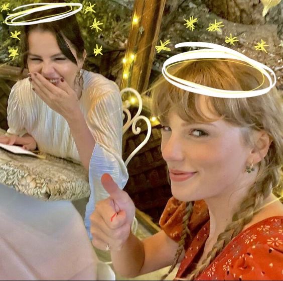 metmidnights's tweet image. happy birthday, princess. we love u 💕🇧🇷
