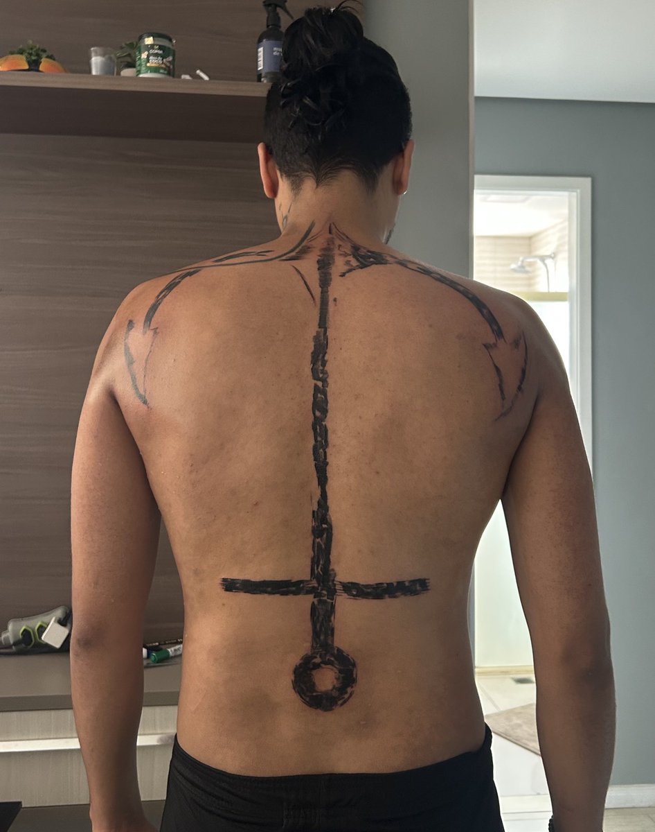 primeira sessão ✅
quase morri de dor? sim
mas vai ficar do caralho? SIM