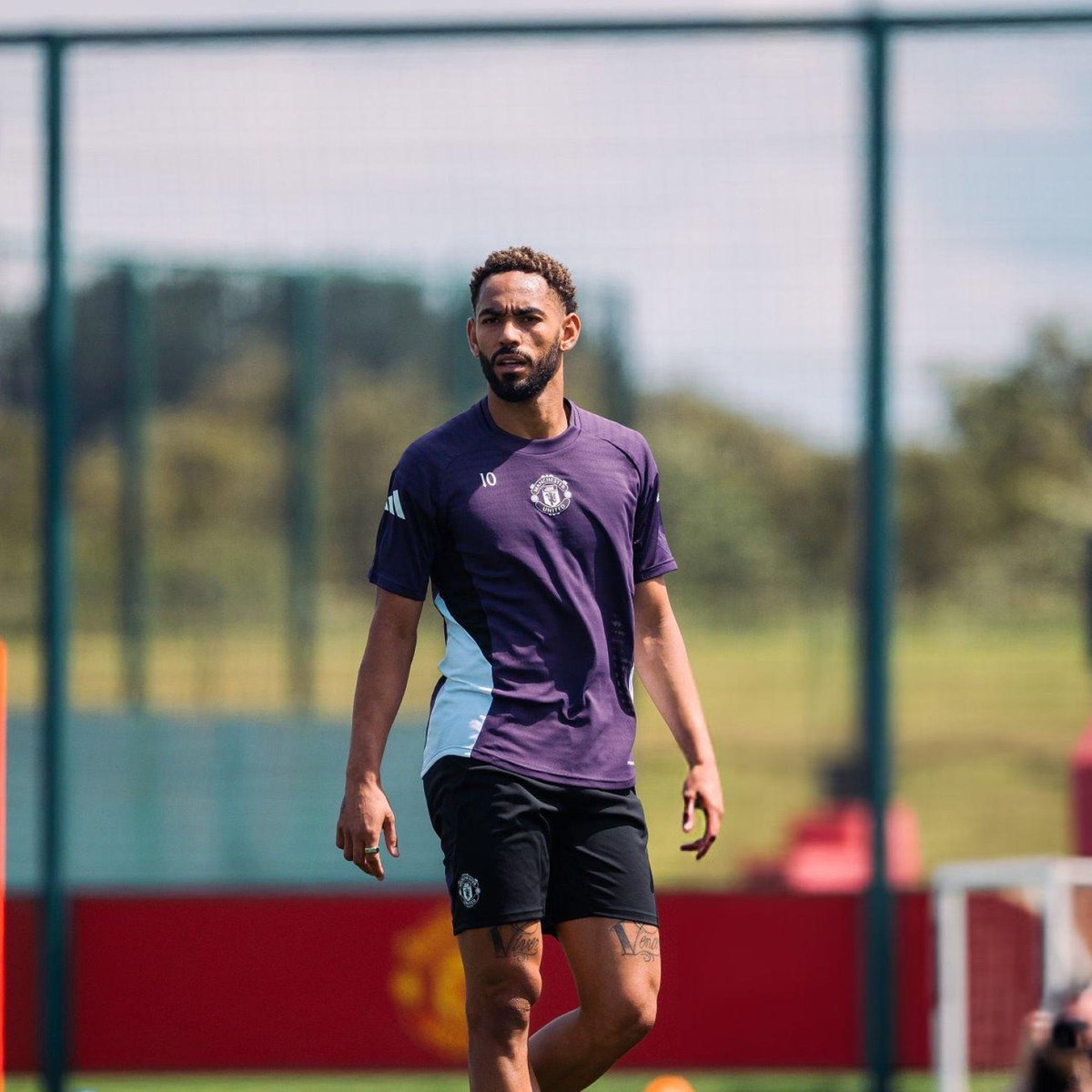 Normalnya, ini akan jadi duet yang amat subur. 

Sayangnya, MU bukan klub normal.

#poroshalangid