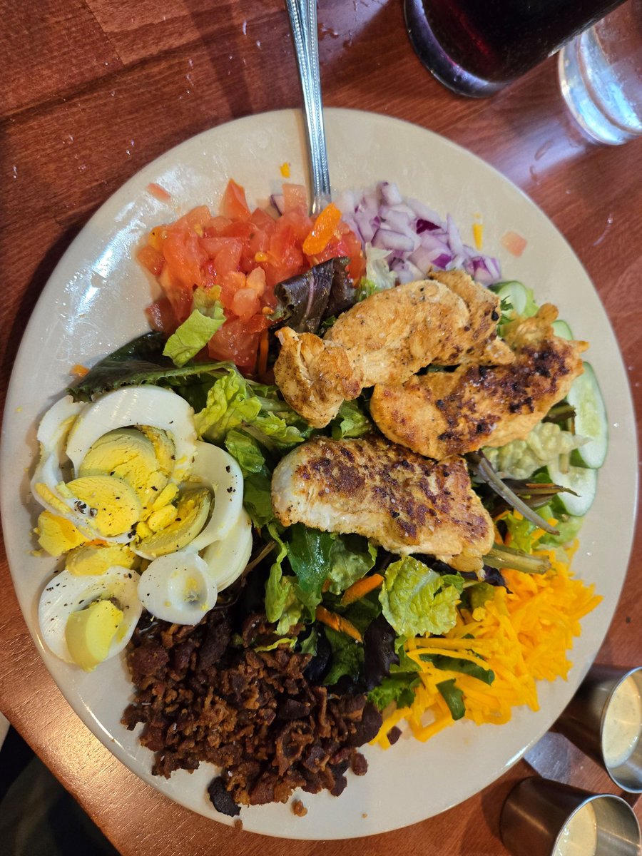 Sassy Bleu Fine Southern Dining served up delicious dishes for the Lunch Bunch last Friday. Spending time with teammates and the food were fabulous! #worksafeky