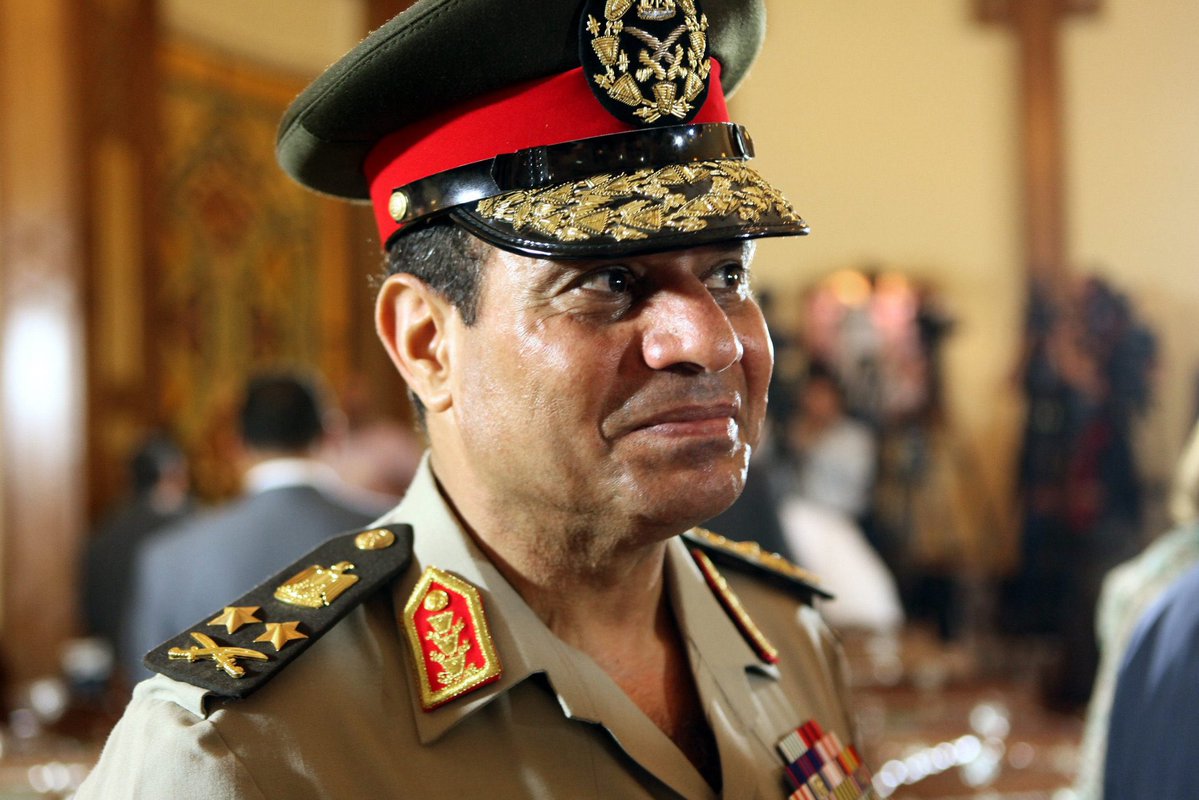 MaxedOutArab's tweet image. Egyptians blew our heads for decades with “the strongest Arab military” narrative.
While watching live two years of genocide in neighbouring Gaza, closing borders, allowing Israelis to obliterate Rafah and to break fundamental agreements with regards to borders.
Army that did…