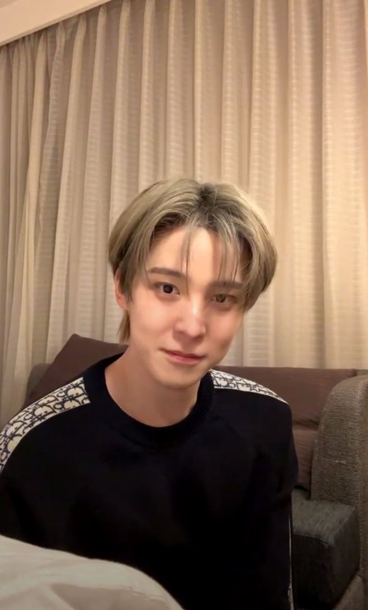 "unfollow him"          
                                                                           "who"
"figure it out"
                                                                            "???"