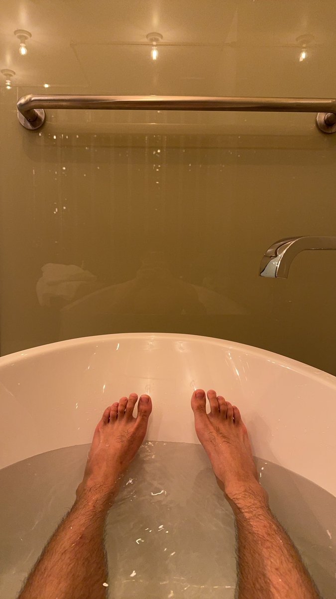 แช่น้ำเพลินๆ🌊🌊