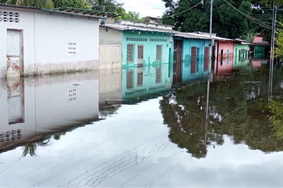 DiarioTalCual's tweet image. Río Orinoco supera su nivel de desborde y aumenta el temor en Puerto Ayacucho #TalCual #ClaroyRaspao
Web: talcualdigital.com/rio-orinoco-su…