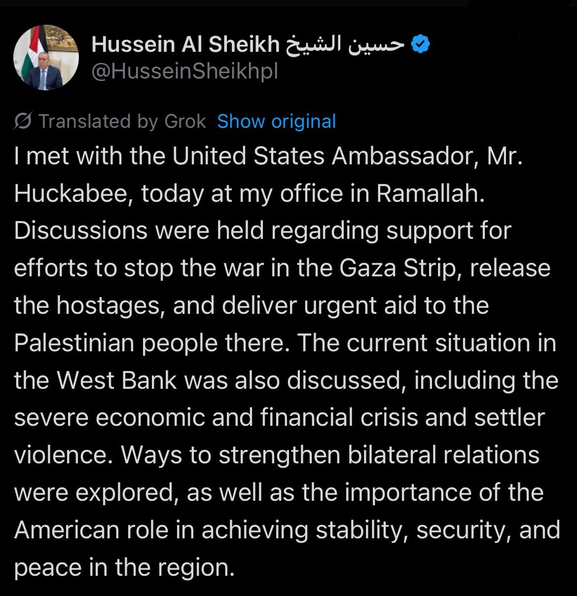 PolitlcsGlobal's tweet image. 🚨🇺🇸🇵🇸 NEW: Palestinian Vice President Hussein al-Sheikh met with the US Ambassador to Israel Mike Huckabee in Ramallah
It marks the first time senior Palestinian Authority officials have agreed to host the US Ambassador to Israel in Ramallah, after refusing to meet his…