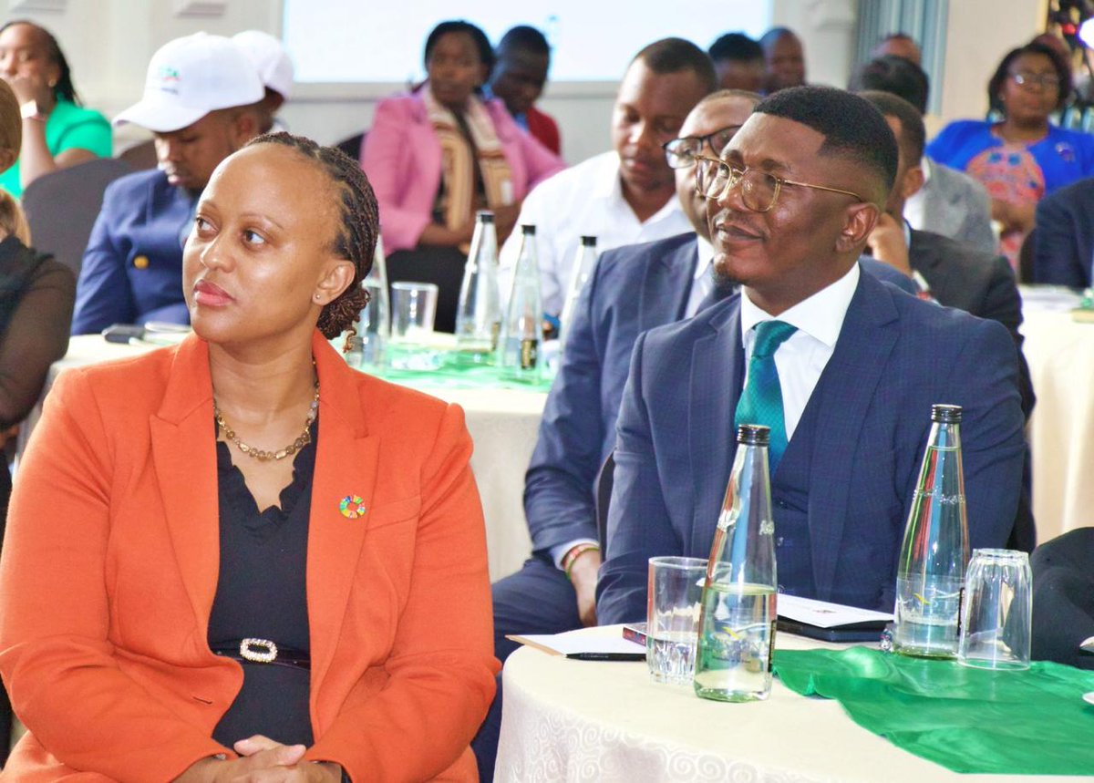 presidentsaward's tweet photo. Earlier today, our CEO @MargaretKiogora attended the National Youth Opportunities Towards Advancement (NYOTA) Project Round Table Discussion, Logo Award Ceremony, and Official Launch, a landmark initiative aimed at unlocking opportunities and advancing youth development through enhanced employability, entrepreneurship support, financial literacy, and strengthened national and county systems.

During the event, H.E @Waziri_Mvurya, Cabinet Secretary @moyasa_ke, highlighted the Presidential Proclamation granting Gold Award holders of The President's Award Kenya priority in public service recruitment, training, and career advancement opportunities. He reaffirmed the Ministry’s commitment to supporting this recognition of character, leadership, and service excellence through the Gold Award Presentation which he pledged to happen as anticipated. 

We remain grateful for the continued partnership and support from the Ministry of Youth Affairs, Creative Economy and Sports  in supporting our initiatives and recognizing youth excellence nationwide.

#PresidentsAwardKenya
#YouthEmpowerment