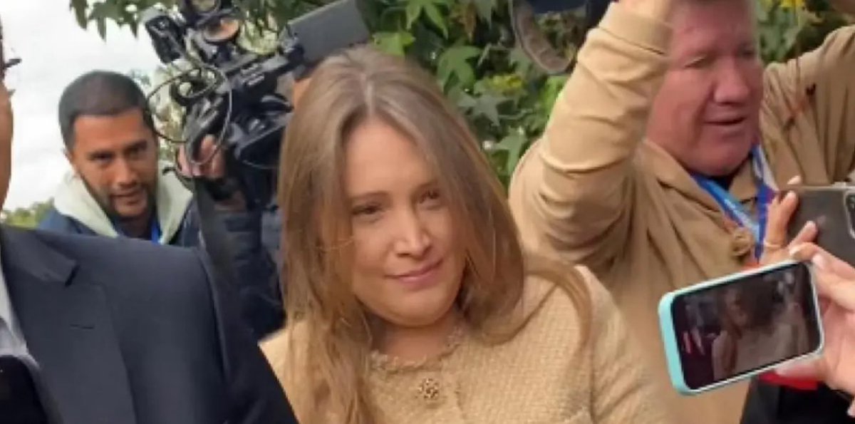 CollazosMao's tweet photo. @FiscaliaCol pedirá hoy a un juez de Bogotá avalar el principio de oportunidad logrado con María Alejandra Benavides, ex asesora del Ministerio de Hacienda con el cual se convertirá en testigo estrella contra el exministro Ricardo Bonilla por el entramado de corrupción de UNGRD https://t.co/iXLjJ3xs1f