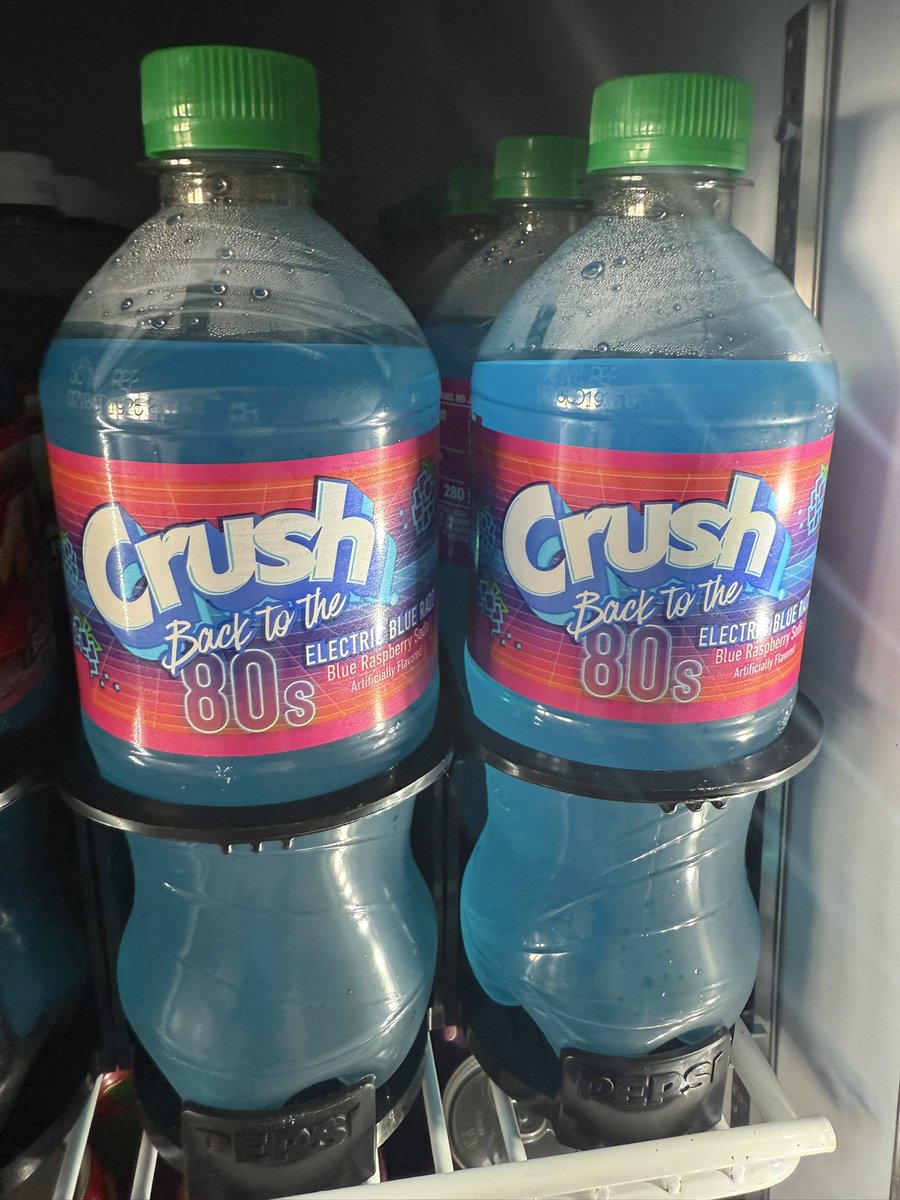 Look what we just got today! It’s like it was made for our 80’s pizzeria.